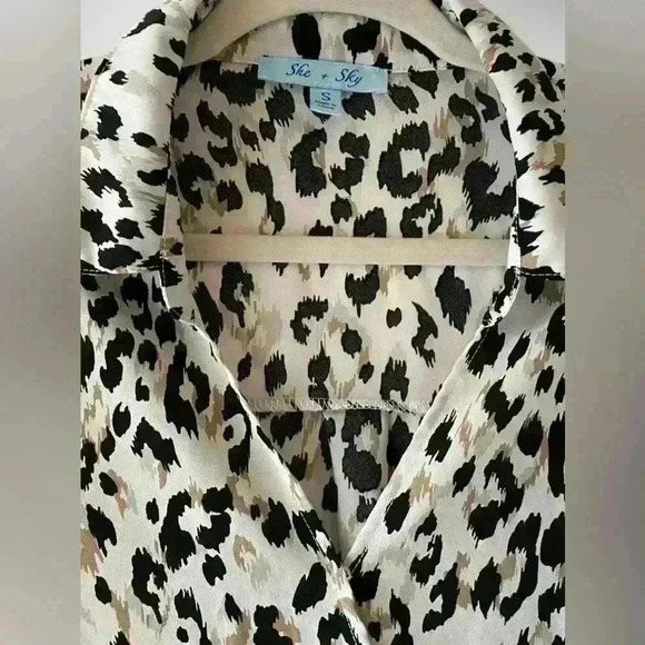 LEOPARD Print WRAP Front BLOUSE With Tie Sleeves High Low Black White Small - Picture 3 of 8